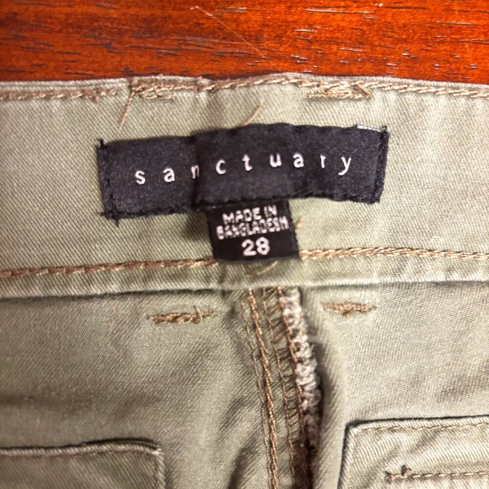 SANCTUARY SIZE 28 CASUAL OD GREEN PANTS